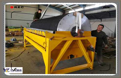 永磁筒式磁選機，干粉永磁筒式磁選機，天津永磁筒式磁選機