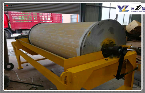 磁選機礦漿運動方向與磁場力方向相同之處是什么？_型號參數_磁選機礦漿運動方向與磁場力方向相同之處是什么？磁場一般為多少_磁塊如何排列