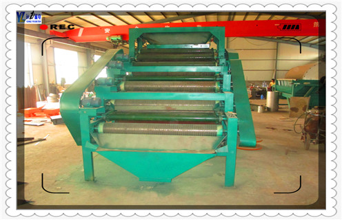 干式磁選機，石英砂干式磁選機，展現(xiàn)精彩磁選能力_石英砂干式磁選機，展現(xiàn)精彩磁選能力發(fā)展工作視頻皮帶及結(jié)構(gòu)價格