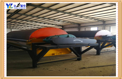 干粉磁選機(jī)，干粉磁選機(jī)的發(fā)展促進(jìn)了磁選機(jī)產(chǎn)品革新_干粉磁選機(jī)的發(fā)展促進(jìn)了磁選機(jī)產(chǎn)品革新發(fā)展工作視頻皮帶及結(jié)構(gòu)價(jià)格 