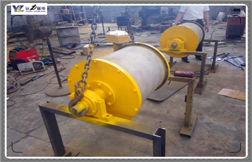 永磁滾筒，安徽永磁滾筒除鐵器，安徽永磁滾筒除鐵器多少錢一個(gè)工作原理 