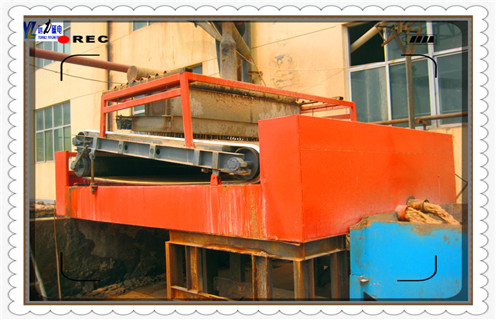 平板磁選機(jī)，福建平板磁選機(jī)怎么樣_皮帶老跑偏的磁筒更換工作原理_福建平板磁選機(jī)怎么樣及執(zhí)行標(biāo)準(zhǔn) 