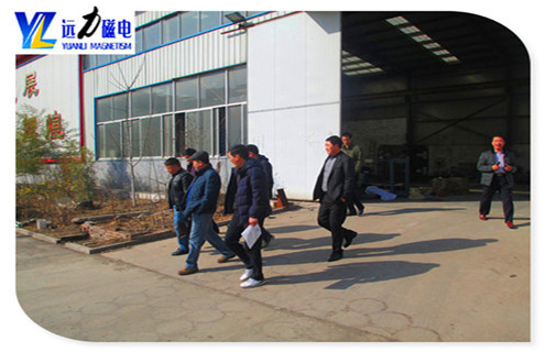 平板磁選機(jī)，青海平板磁選機(jī)皮帶老跑偏_青海平板磁選機(jī)皮帶老跑偏永磁排列圖工作原理_選礦規(guī)格參數(shù)及執(zhí)行標(biāo)準(zhǔn)